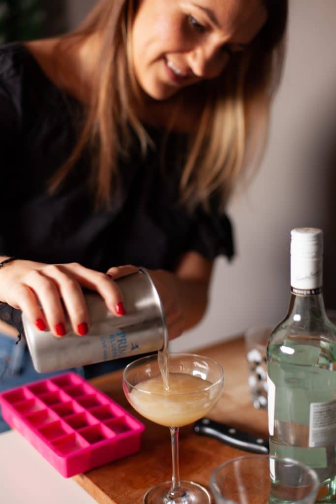 Amara Andrew- daiquiri recipe pour